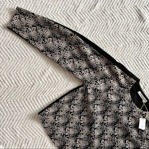 BCBGeneration Black & White Printed Long Sleeve Popover Top